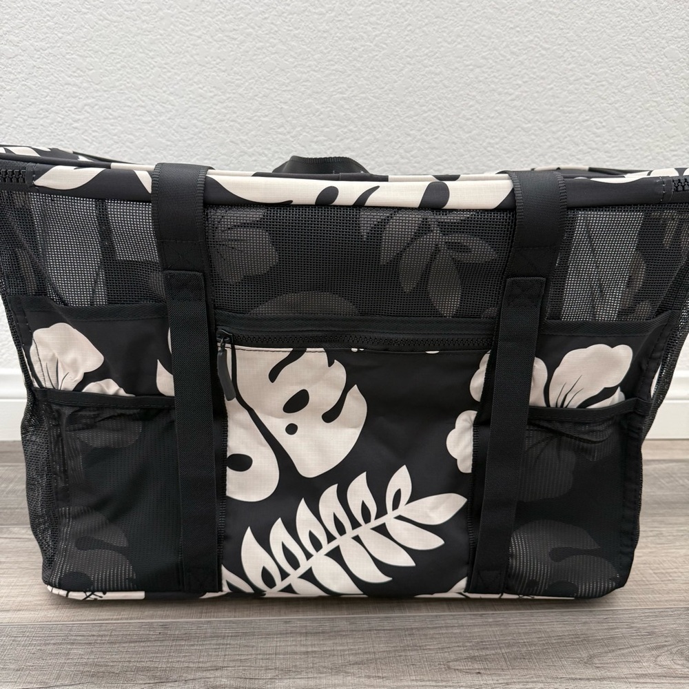 Aloha Collection - Picture 4 of 7